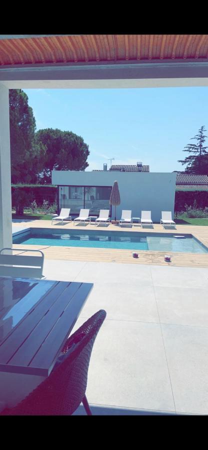 Magnifique Studio Avec Piscine Arles Eksteriør billede